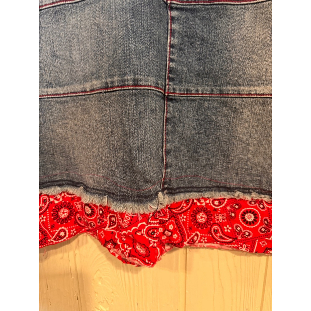 Crest Jeans Denim Skirt Bandana Ruffle Trim Size 19 20 - Picture 4 of 11